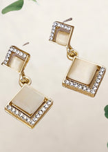 Load image into Gallery viewer, Glitter And Gold Rhinestone Earrings