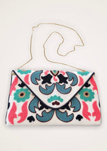 Load image into Gallery viewer, True Beauty Ivory Floral Handbag