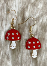 Load image into Gallery viewer, Nice To Meet You Mushroom Earrings
