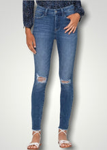 Load image into Gallery viewer, Haylie Can We Talk High Rise Jeans
